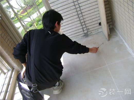 瓷砖铺贴半年脱落两次 必学瓷砖验收知识 - 本