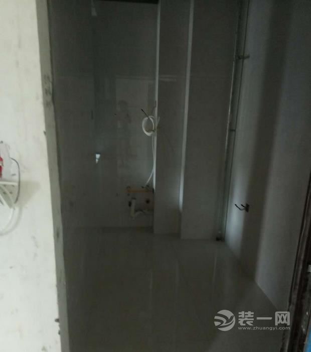 装修铺砖