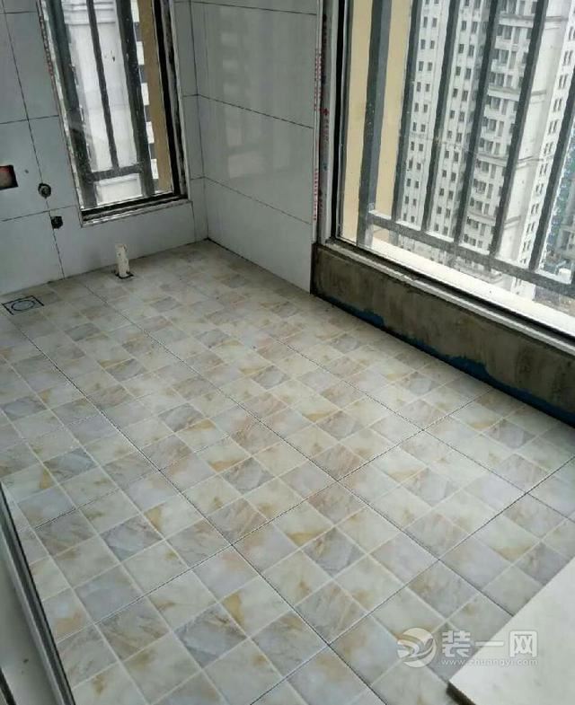 铺贴瓷砖